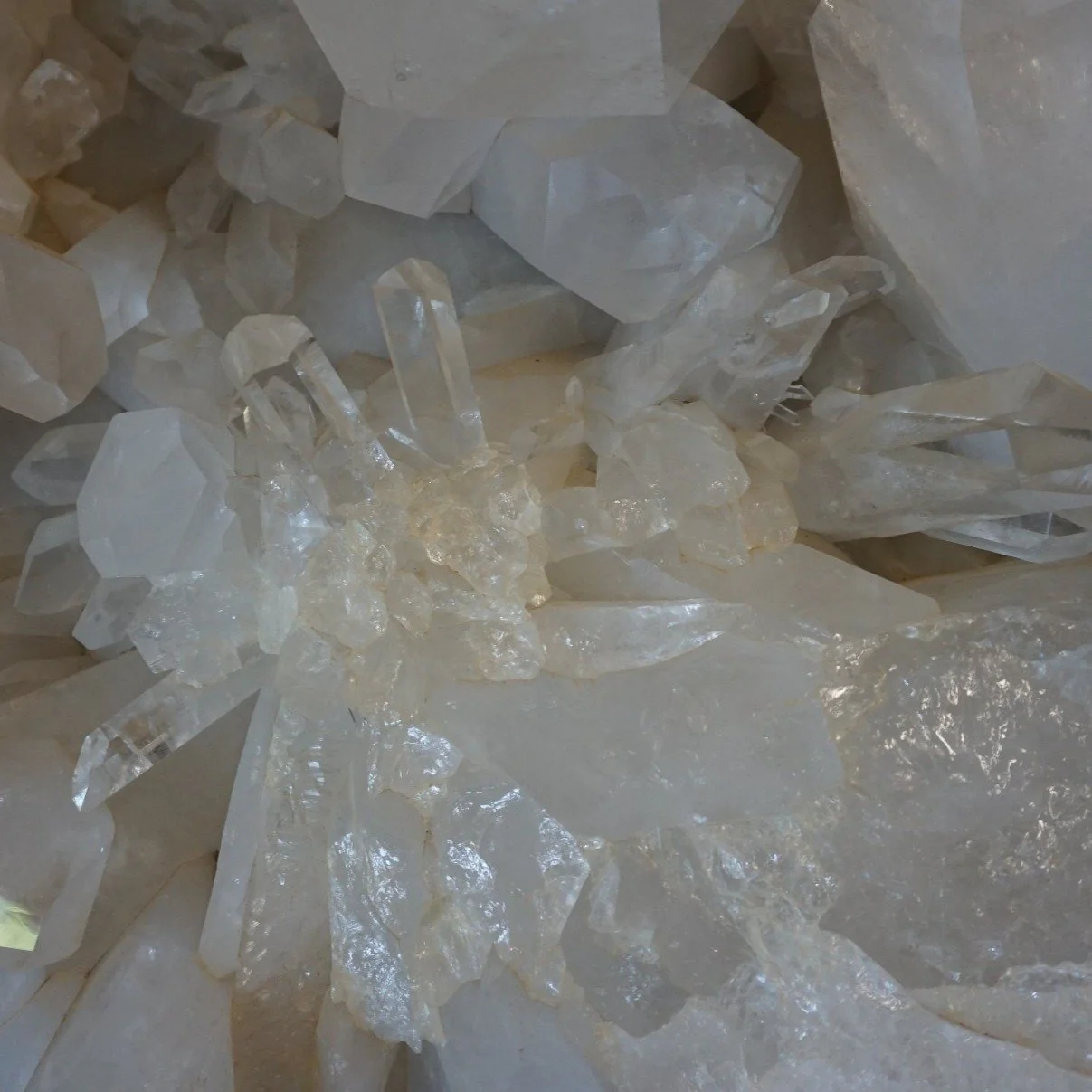 Huge Quartz Crystal Cluster Large Crystal Points - Image 4