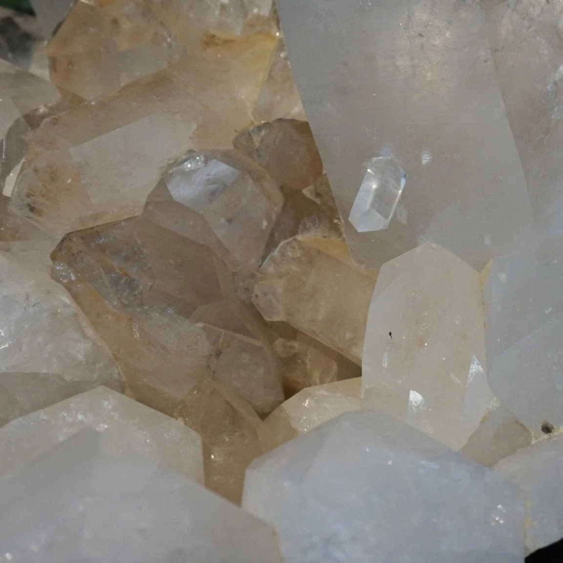 Large Raw Quartz Crystal Cluster Buy Direct - Image 4